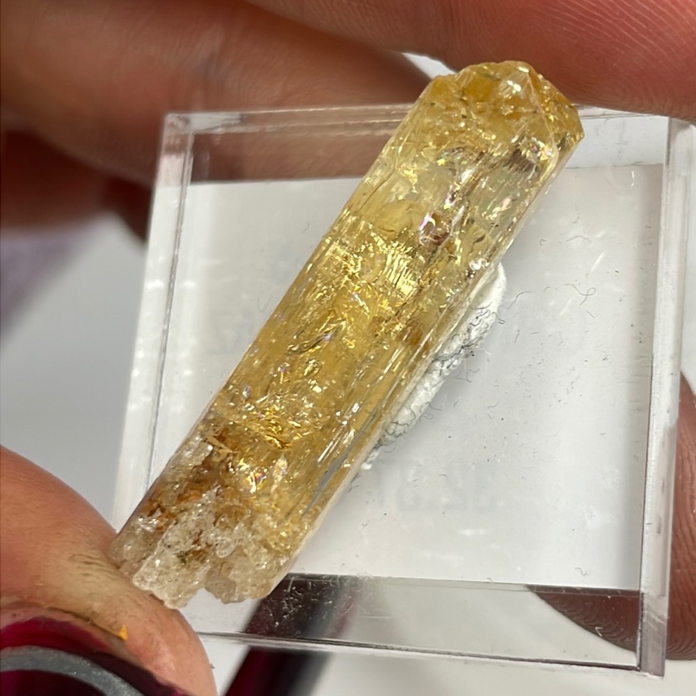 Imperial Topaz - IT02 - Picture 3 of 5